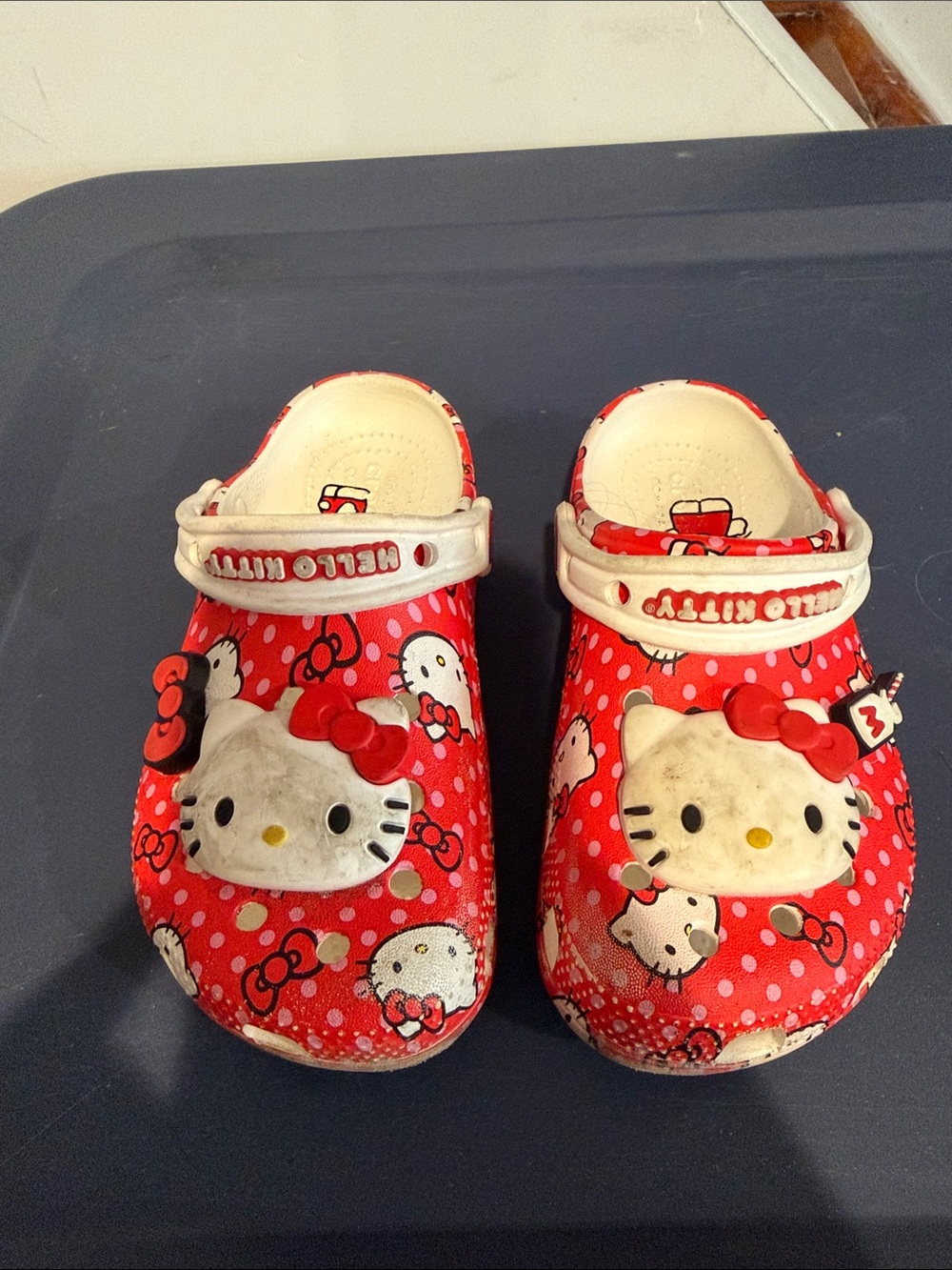 Sanrio limited edition Hello Kitty crocs sz 13c